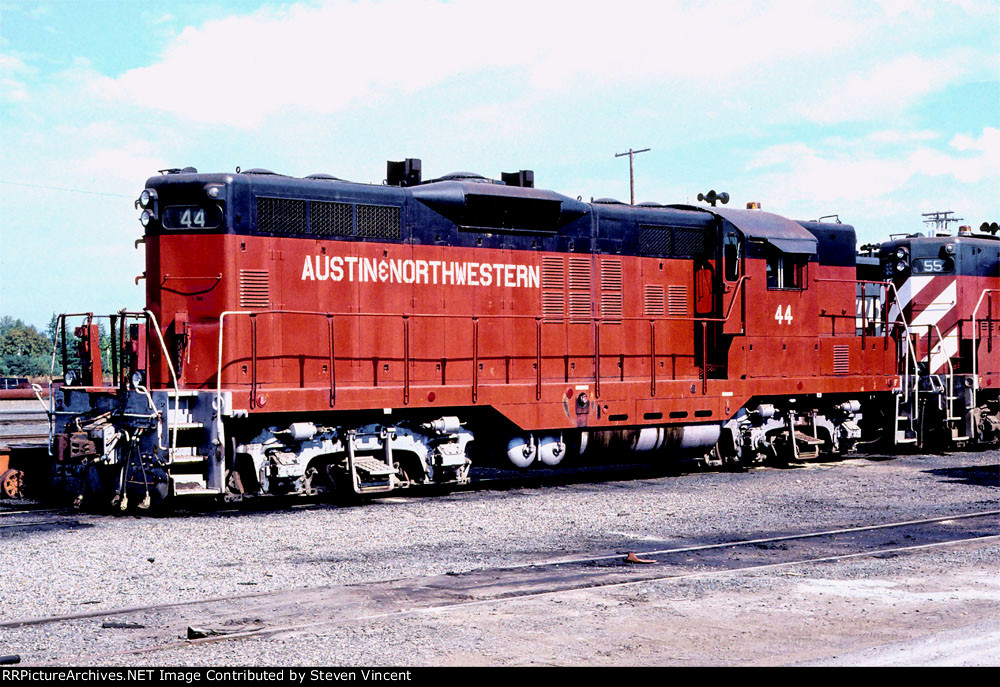 Austin & Northwestern GP9 #44 on CORP